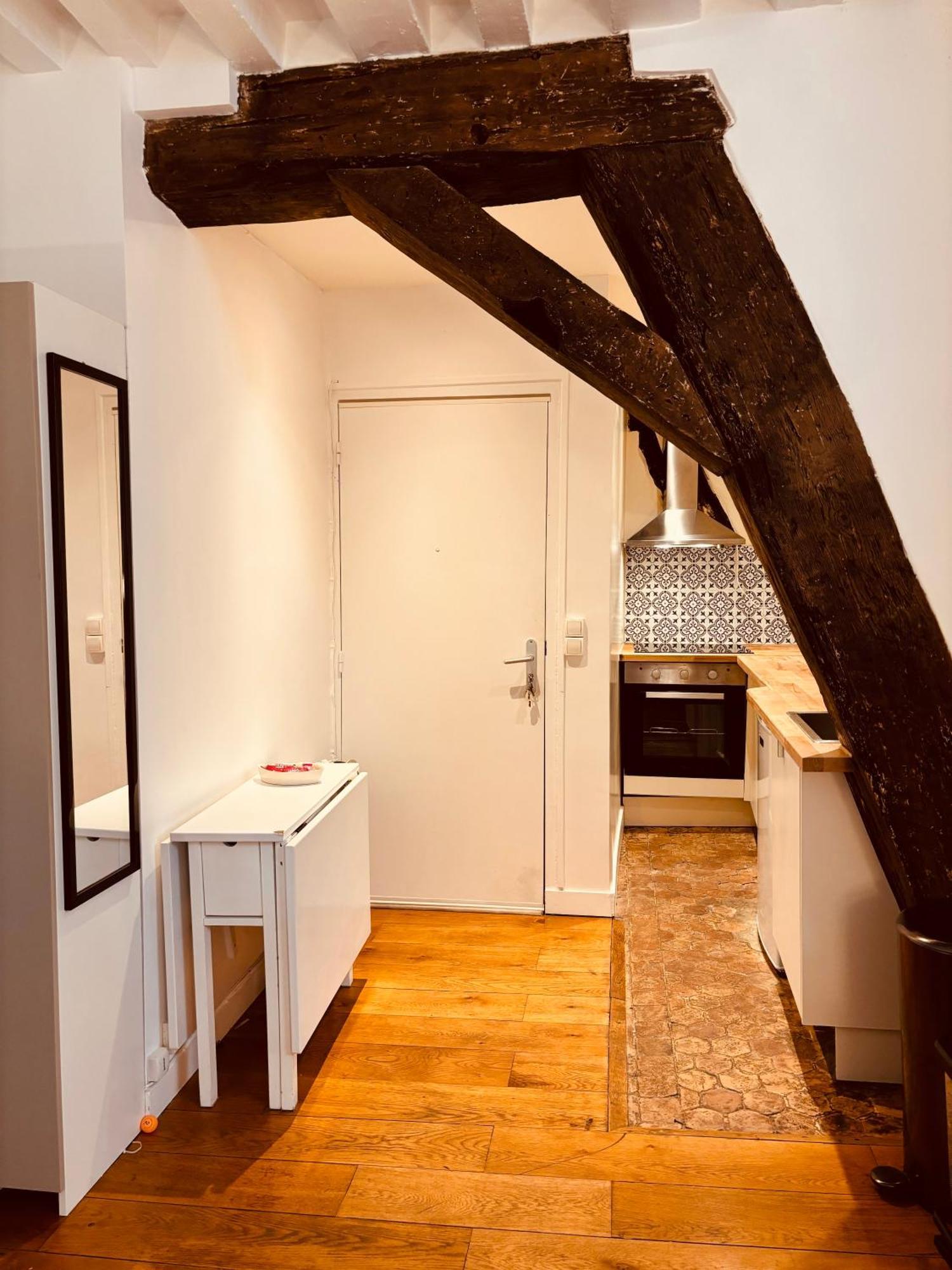 Charme Du Marais Appartement Parijs